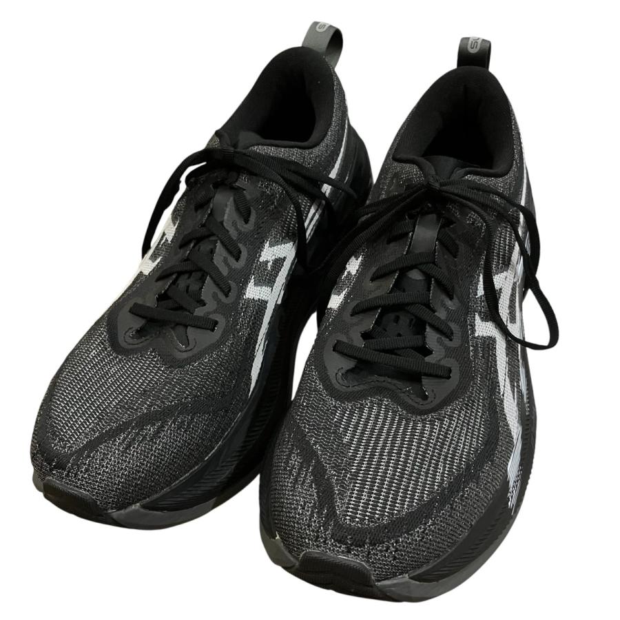 ASICS（アシックス） 「SUPERBLAST 2」 ローカットスニーカー 1013A160