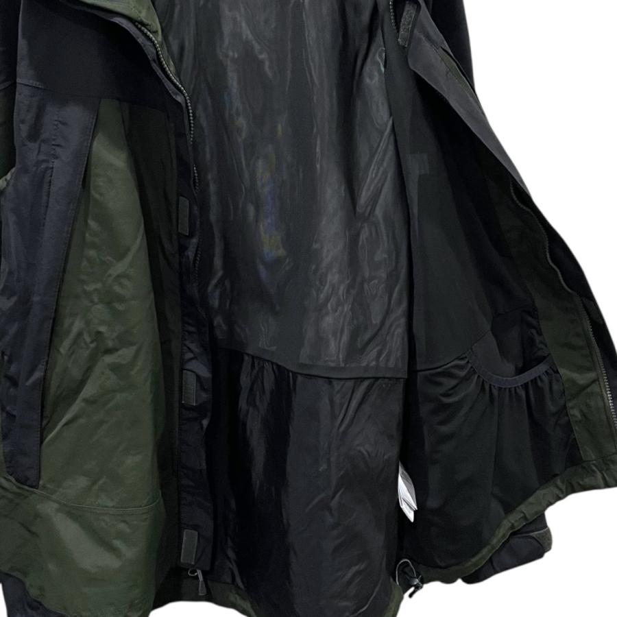 MOUNTAIN HARDWEAR（マウンテンハードウェア） マウンテンパーカー