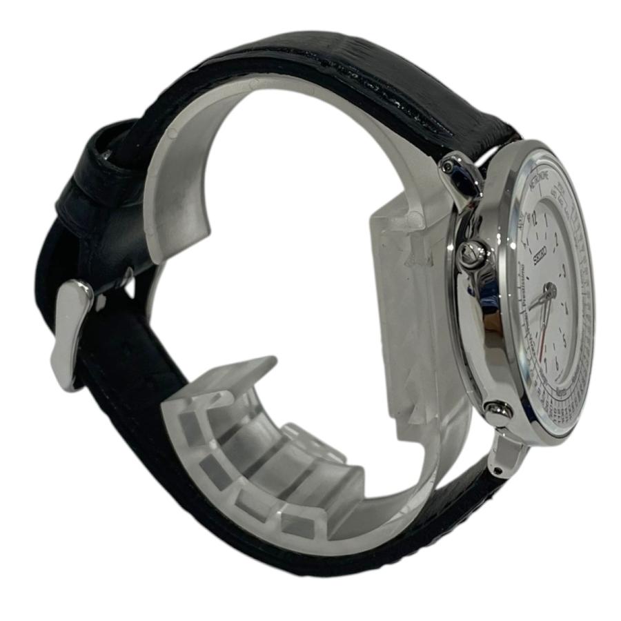 【値下げ】SEIKO 腕時計 METRONOME WATCH メトロノームウオッチ SMW006A シルバー・ブラック (EC)の画像