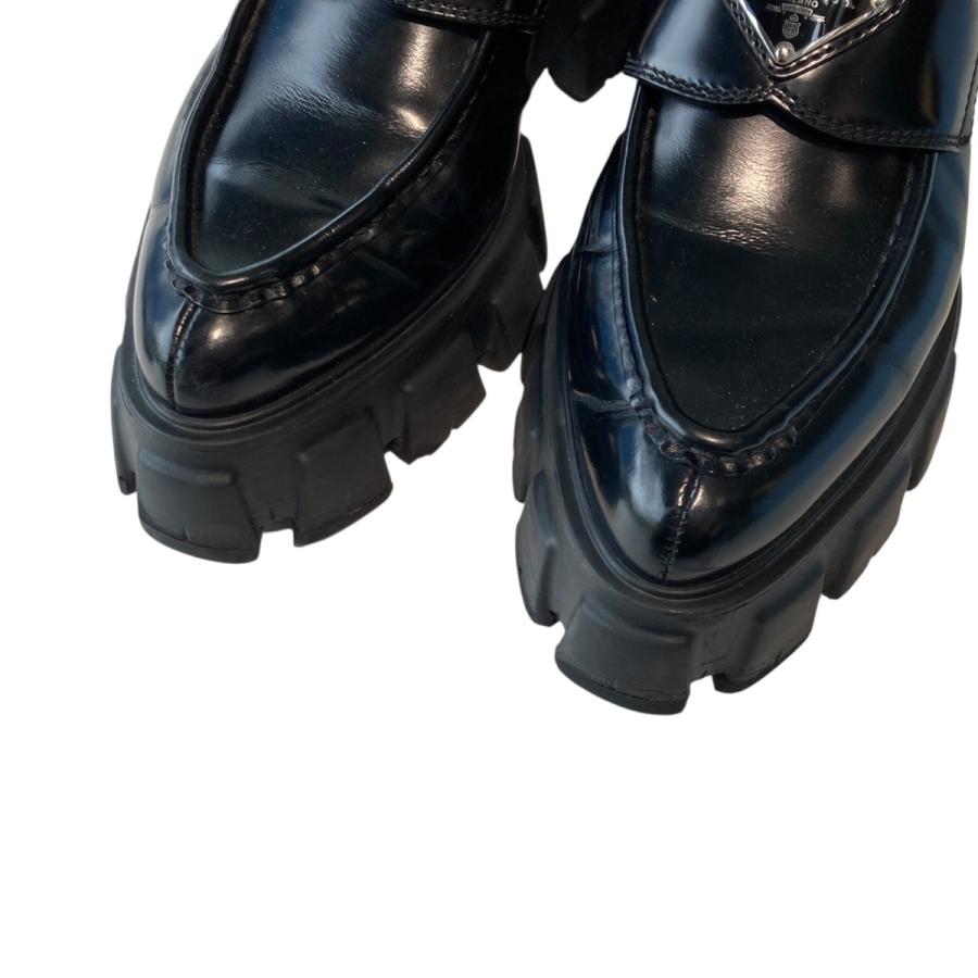 PRADA（プラダ） ポインテッドトゥ ローファー 1D663M ブラック サイズ 