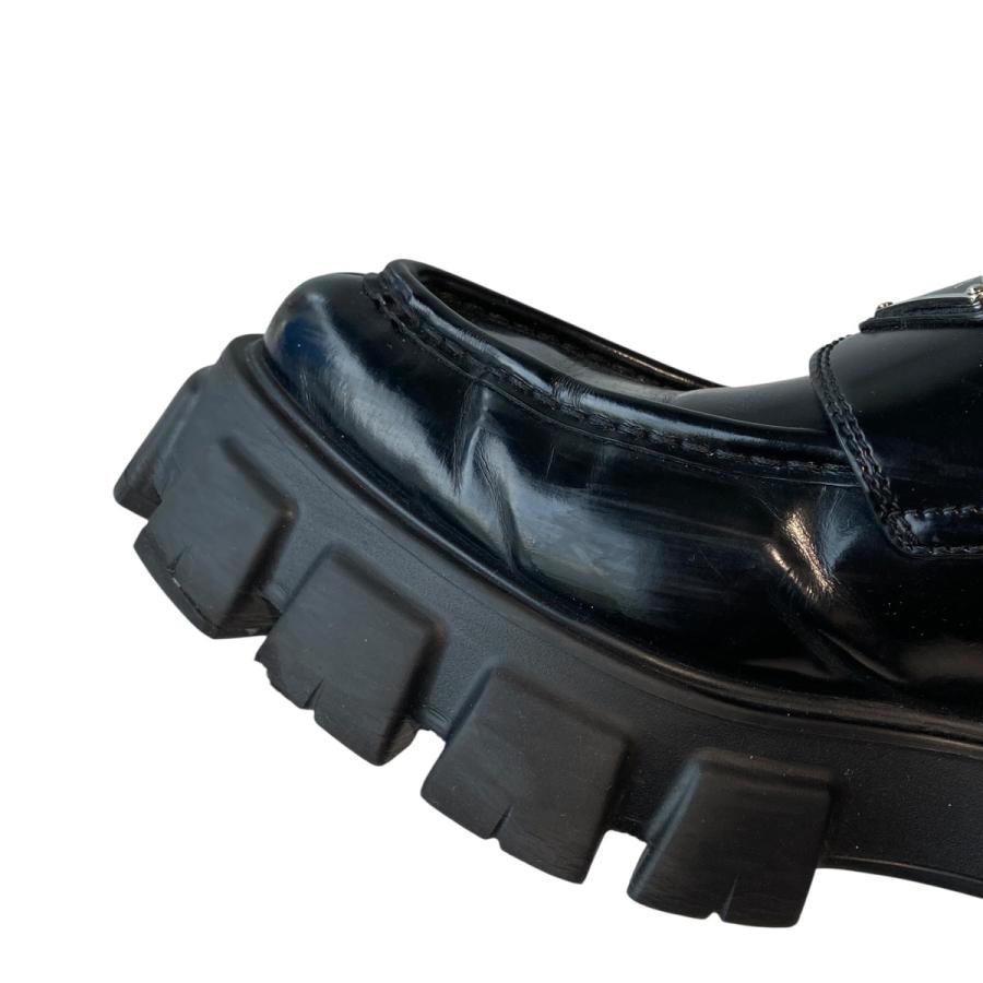 PRADA（プラダ） ポインテッドトゥ ローファー 1D663M ブラック サイズ 