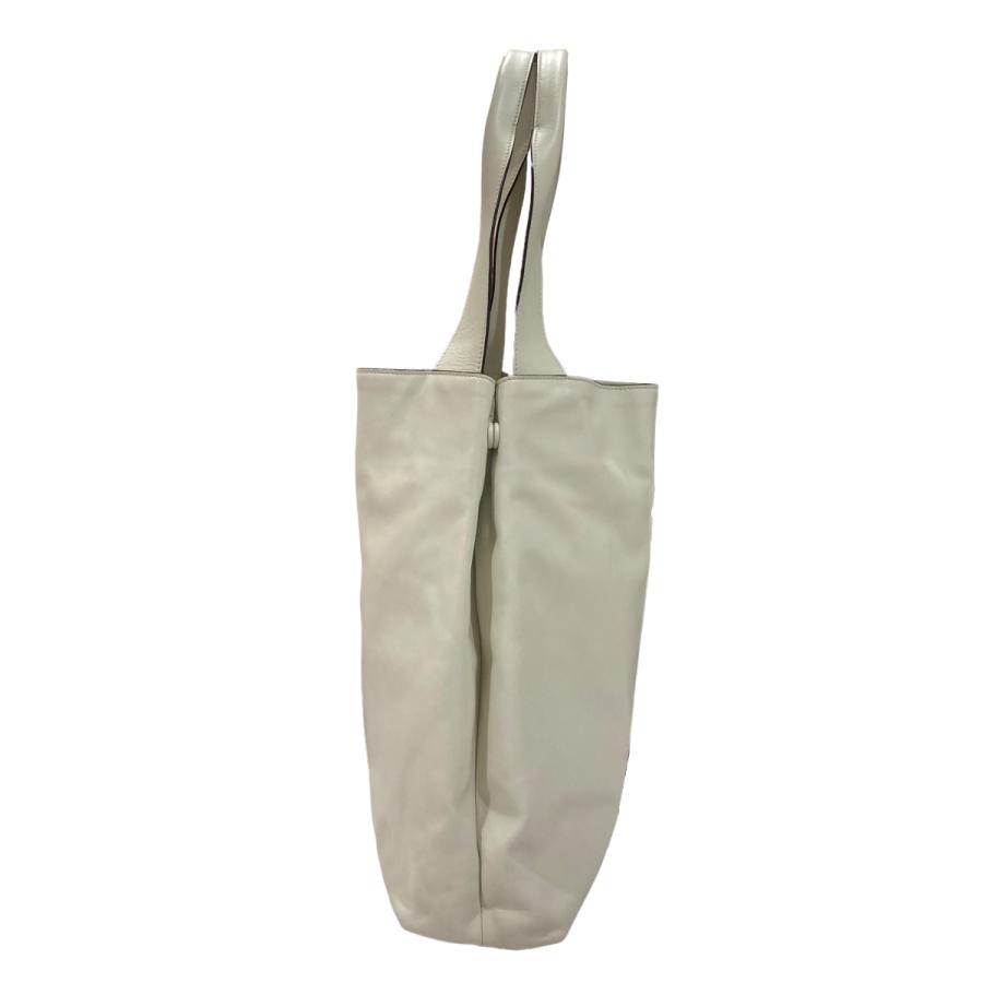 miu miu（ミュウミュウ） 【値下げ】MIU MIU 2024SS Leather Hobo Bag