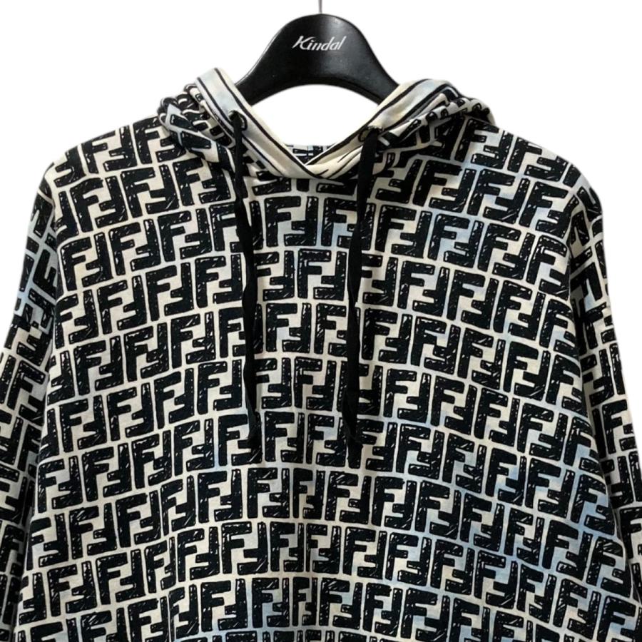 FENDI ロゴパターン ブルゾン ズッカ柄 Mサイズ 【公式通販】
