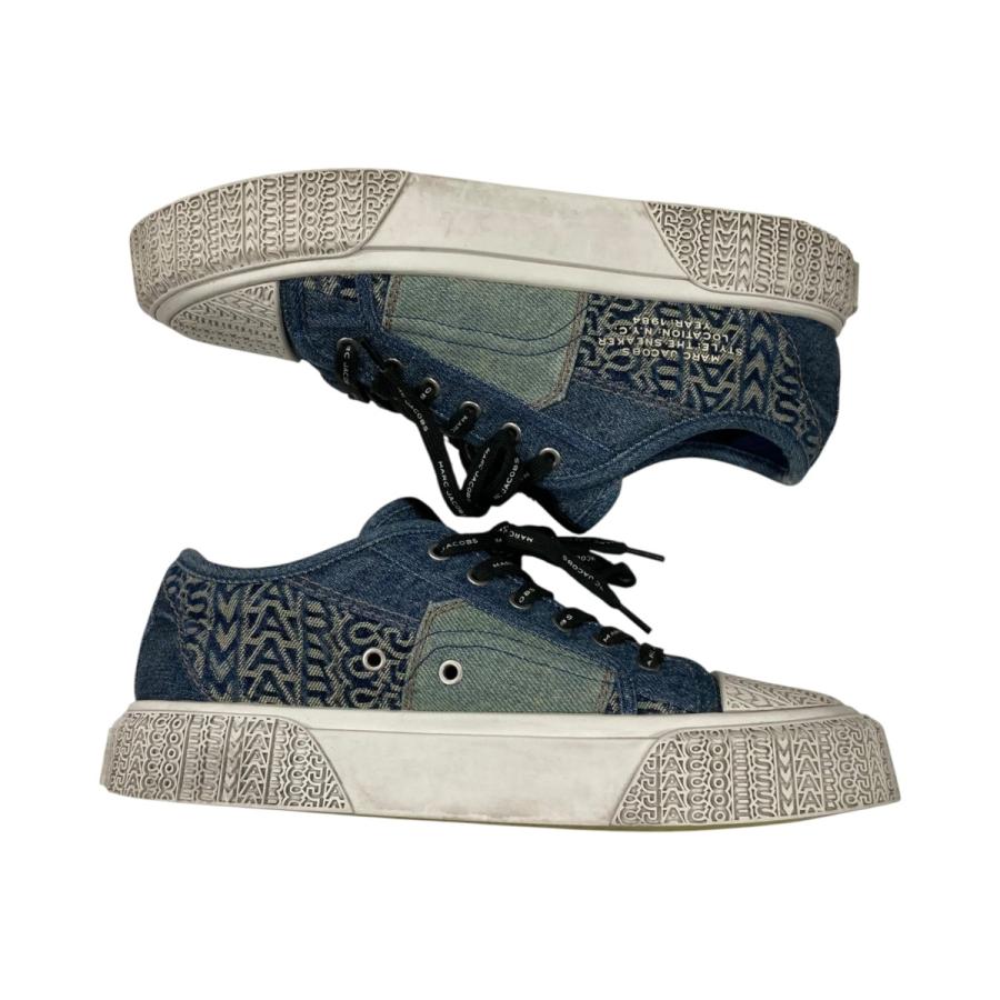 【新品箱付】定価106000円　MARC JACOBS レザースニーカー MARC JACOBS（マークジェイコブス）の「MARC JACOBS レザースニーカー