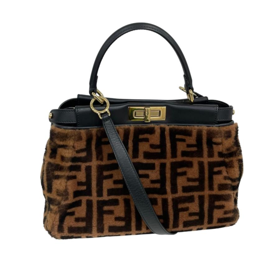FENDI（フェンディ） 【値下げ】FENDI ムートン ショルダーバッグ 