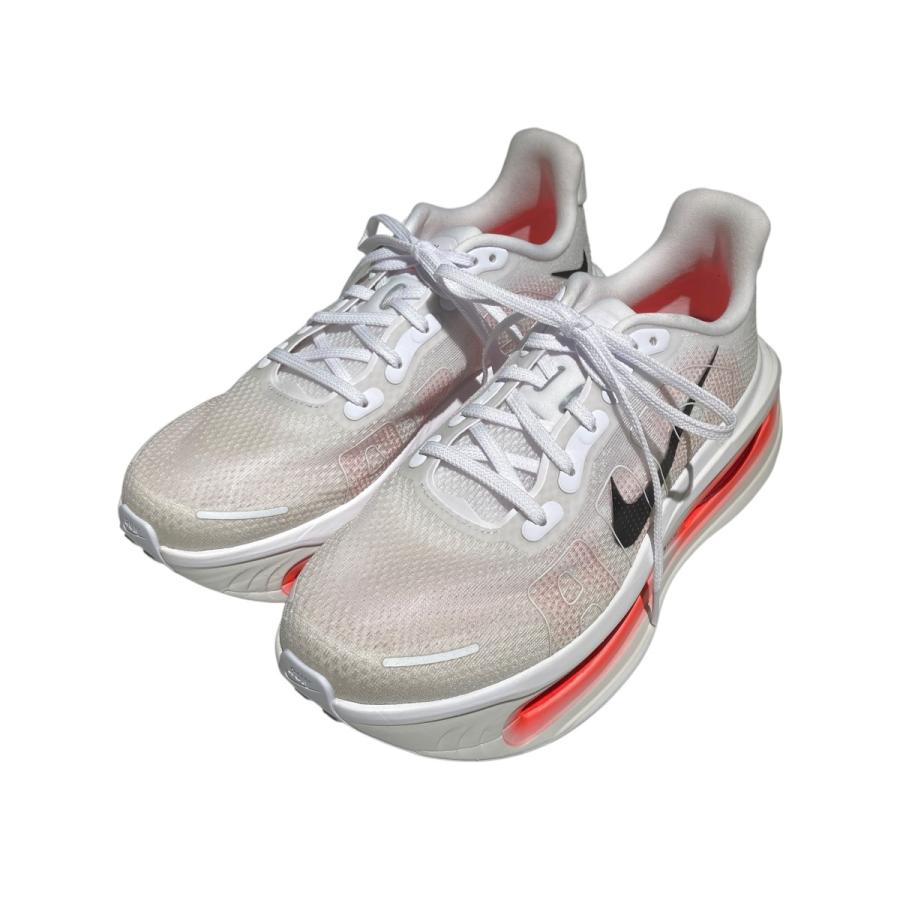 NIKE（ナイキ） 【値下げ】NIKE Vomero Premium White Bright Crimson NIKE VOMERO PREMIUM HQ2050 103 26.5cm