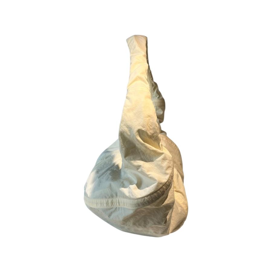 ISSEY MIYAKE（イッセイミヤケ） 【値下げ】ISSEY MIYAKE PAPER