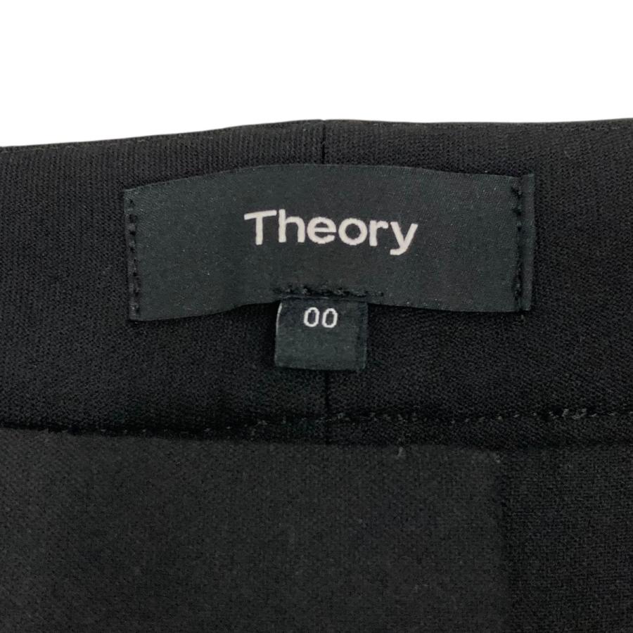 theory（セオリー） クロップド タックパンツ 018306437 ブラック
