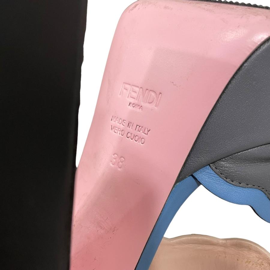 FENDI（フェンディ） ヒールサンダル グレー サイズ：38