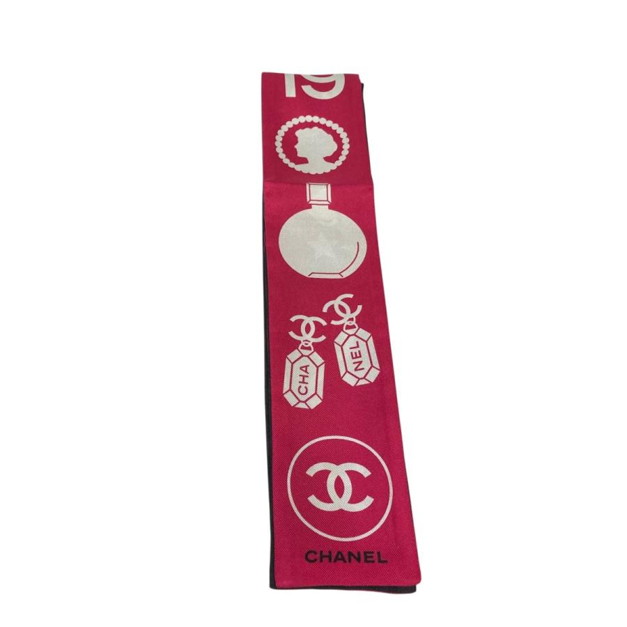 CHANEL（シャネル） 【値下げ】CHANEL スカーフ ブラック×ピンク (梅田