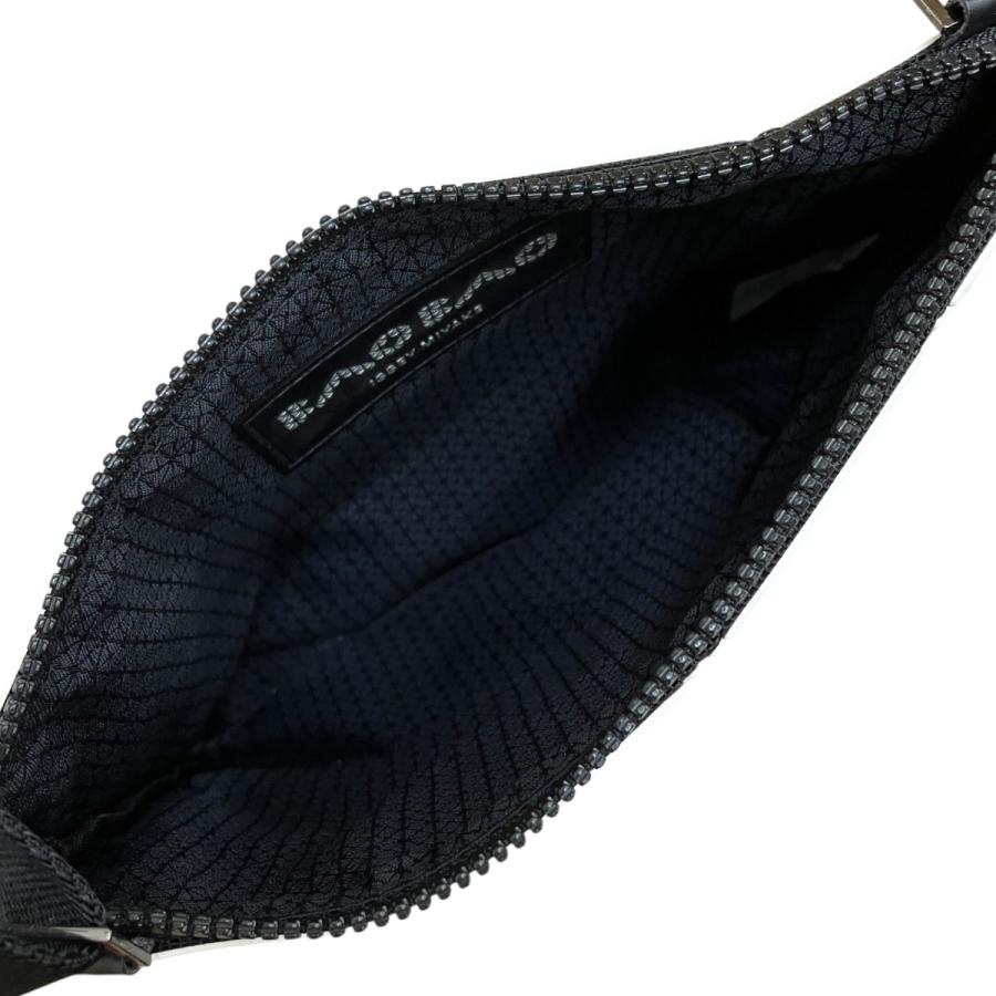BAO ISSEY MIYAKE バオバオイッセイミヤケ LUCENT ショルダーポーチ