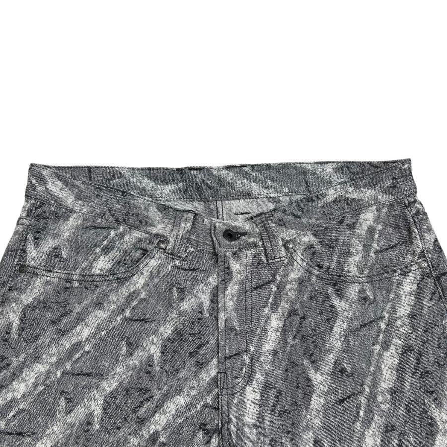 ISSEY MIYAKE（イッセイミヤケ） パンツ グレー サイズ：35