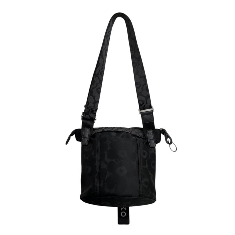 お値下げ中　Carry All Unikko ショルダーバッグ　マリメッコ Carry All Unikko ショルダーバッグ | Maija Isola | Marimekko