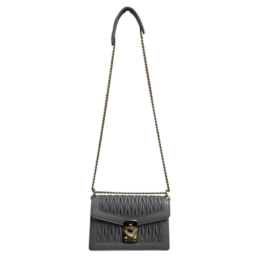 miu miu（ミュウミュウ） ショルダーバッグ 5BD083 グレー