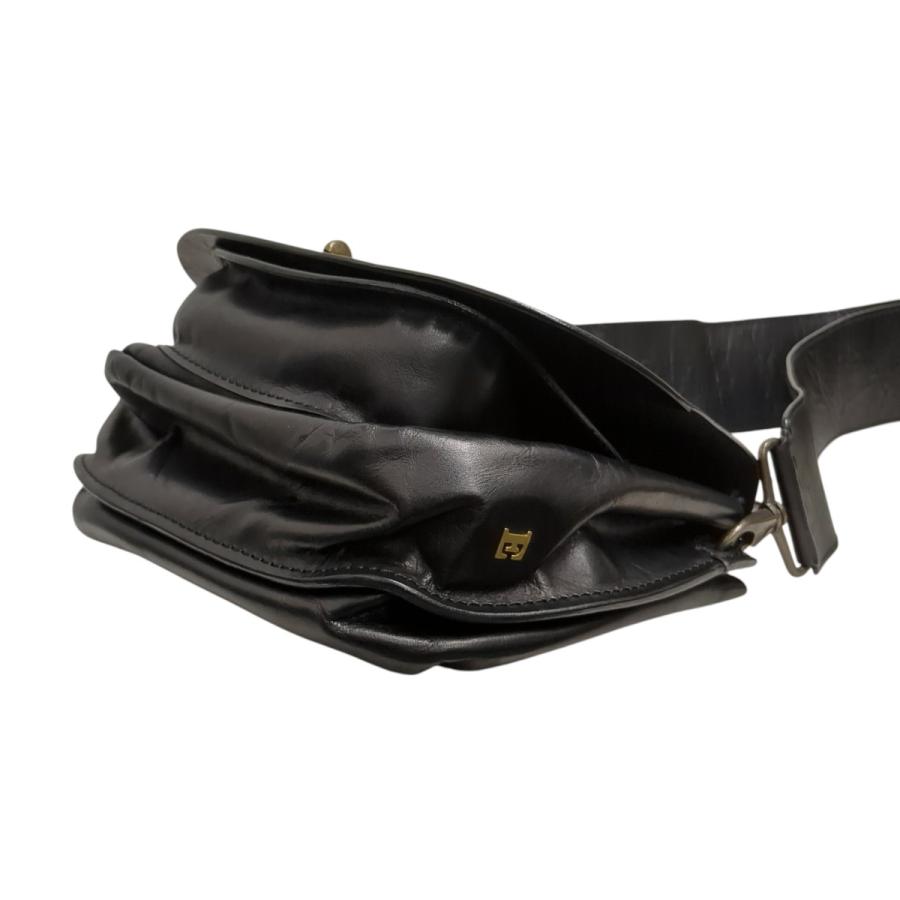 eb.a.gos（エバゴス） ebagos ショルダーバッグ ブラック