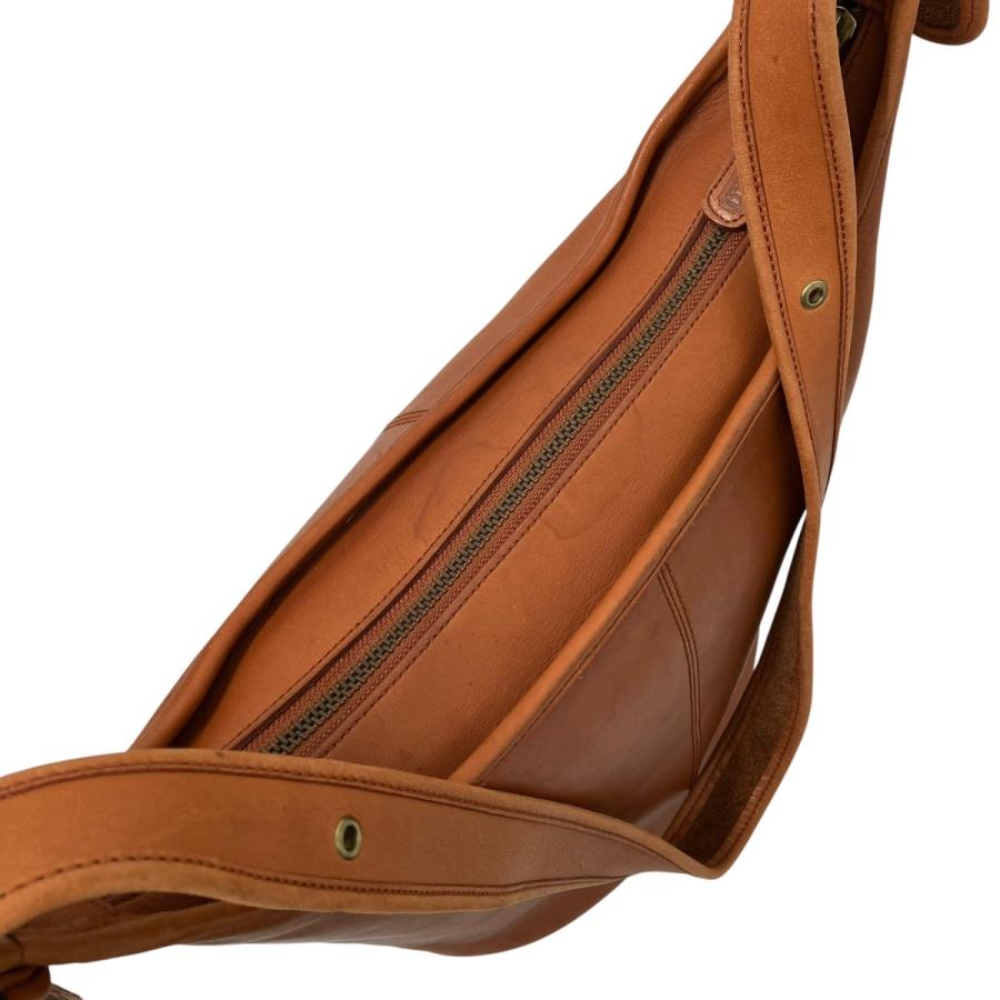 COACH（コーチ） ショルダーバッグ ブラウン : カインドオルYahoo!店