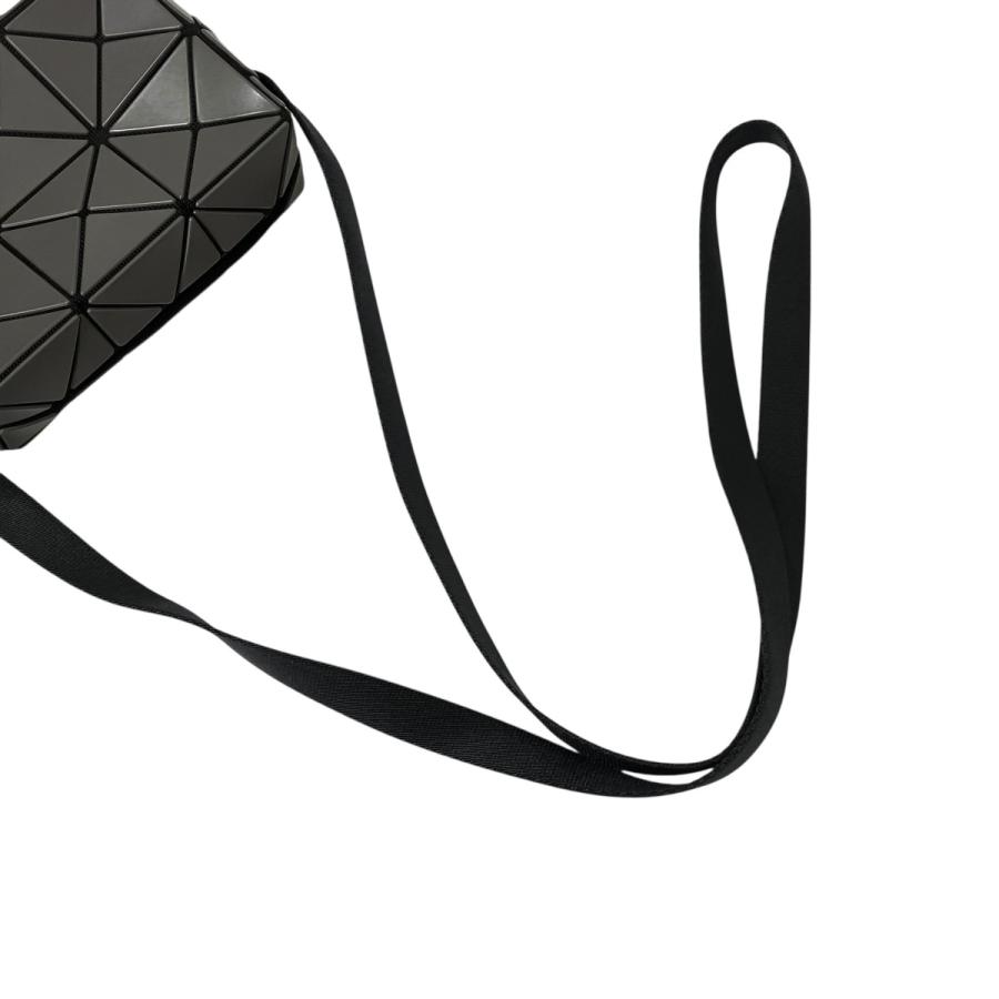 BAO ISSEY MIYAKE バオバオイッセイミヤケ CUBOID ショルダーバッグ 