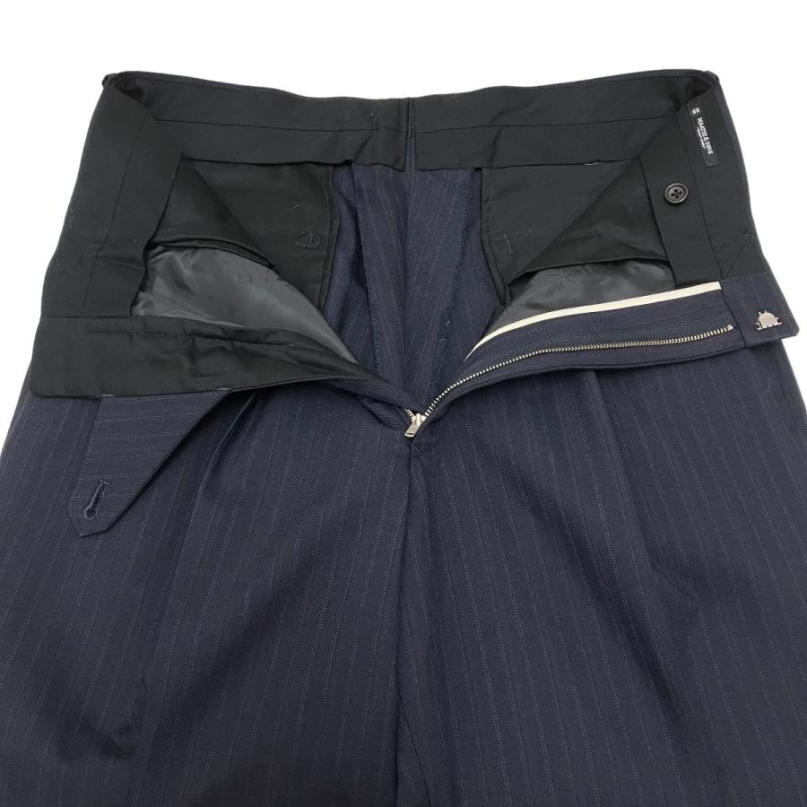 マーティー 【値下げ】MAATEE&SONS 2 IN-TUCK TAPERED TROUSER マーティー 【値下げ】MAATEE&SONS 2 IN-TUCK TAPERED TROUSER