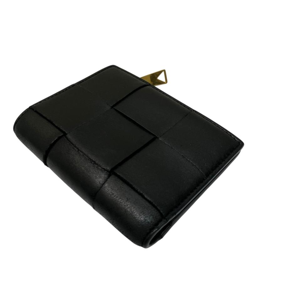 BOTTEGA VENETA（ボッテガ・ヴェネタ） カセットスモールコンパクト