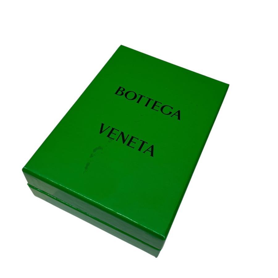 BOTTEGA VENETA（ボッテガ・ヴェネタ） カセットスモールコンパクト