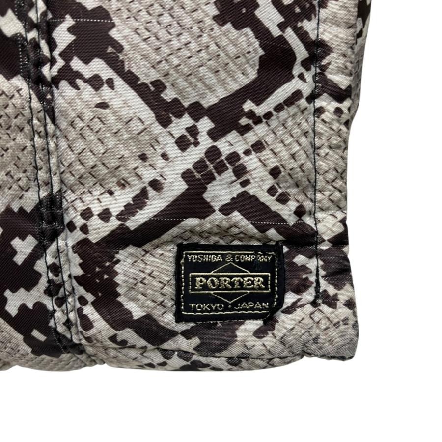 HEAD PORTER（ヘッドポーター） パイソン柄トートバッグ グレー
