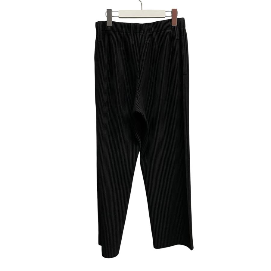 HOMME PLISSÉ ISSEY MIYAKE プリーツパンツ 黒 Homme Plissé Issey Miyake Men's Pleated Tapered Trousers in
