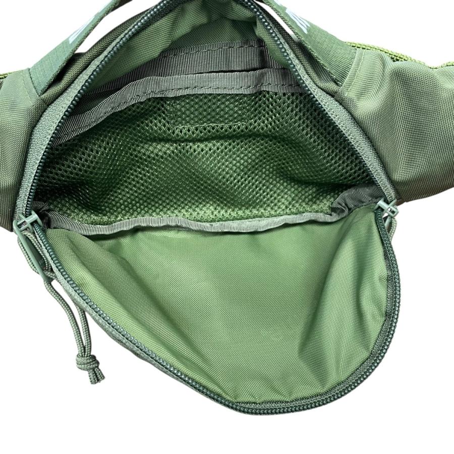 Supreme（シュプリーム） ショルダーバッグ カーキ : カインドオル