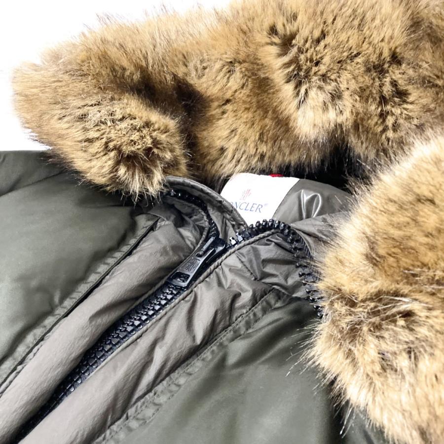 【値下げ】MONCLER 22AW MEIDOB ダウンジャケット H20911A00272 595F3 オリーブ サイズ：3 (EC)の画像