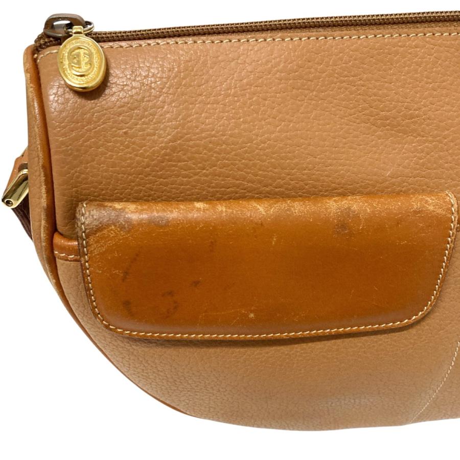 GUCCI（グッチ） 【値下げ】GUCCI ショルダーバッグ ブラウン (和歌山