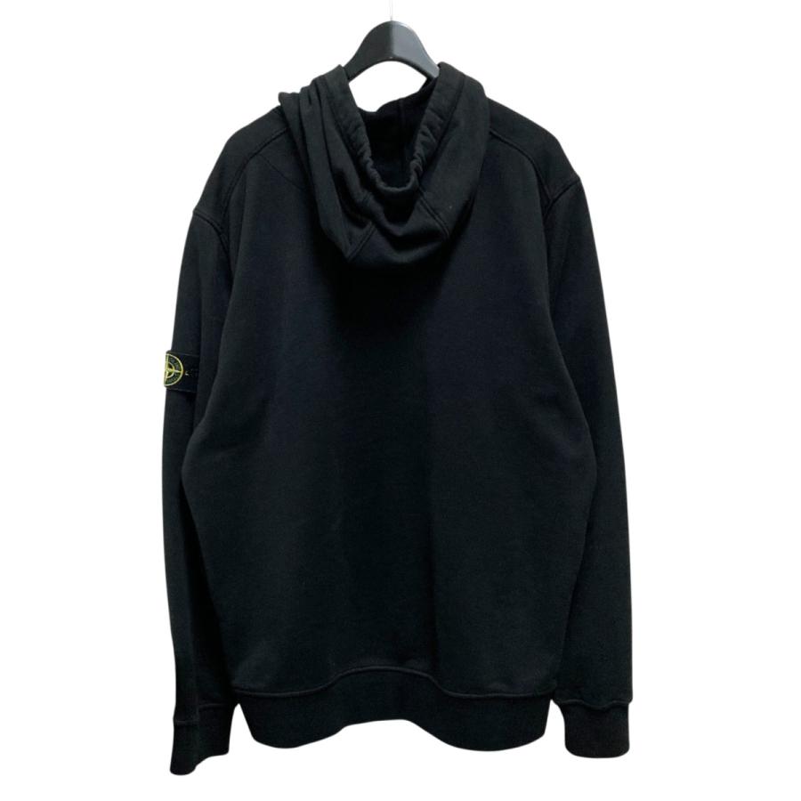 STONE ISLAND（ストーン アイランド） プルオーバーパーカー