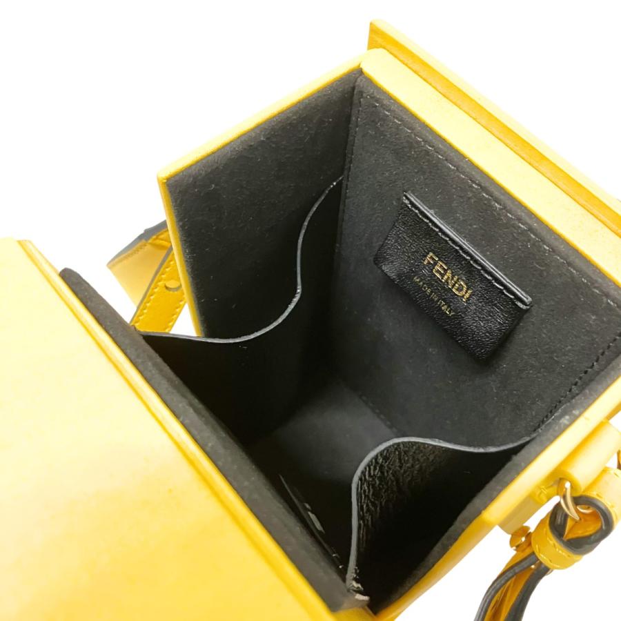 FENDI（フェンディ） 【値下げ】FENDI ボックスショルダーバッグ