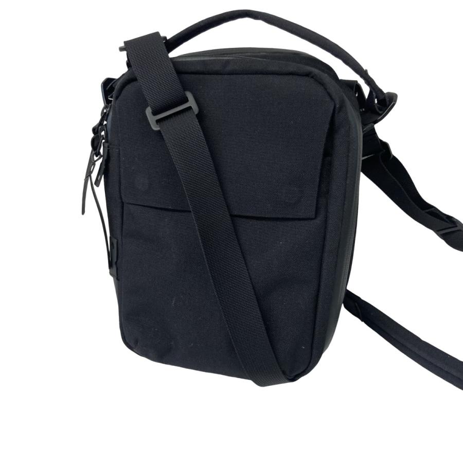 値下げ】BLACK EMBER KOMPAK ショルダーバッグ ブラック (原宿店 