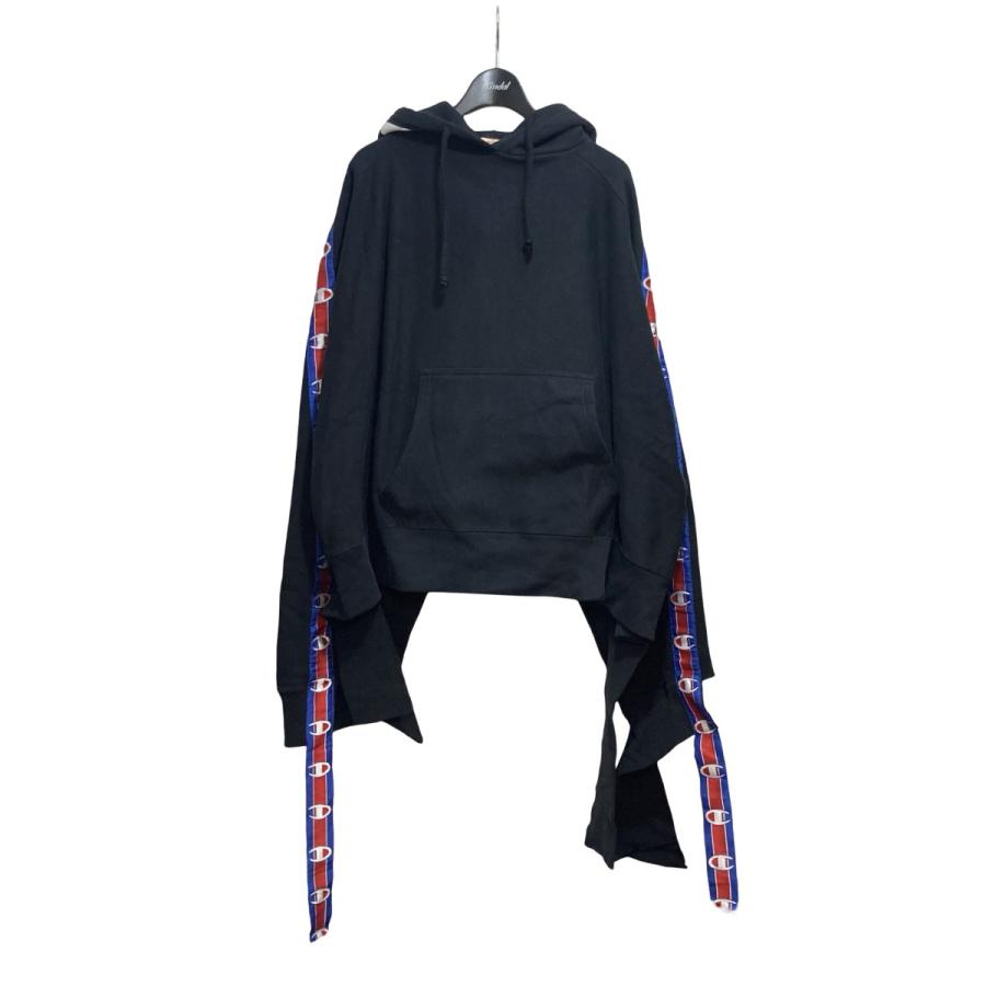 男女兼用‼︎【VETEMENTS Champion】 ロゴラインパーカー　sサイズ 男女兼用‼︎【VETEMENTS Champion】 ロゴラインパーカーsサイズ