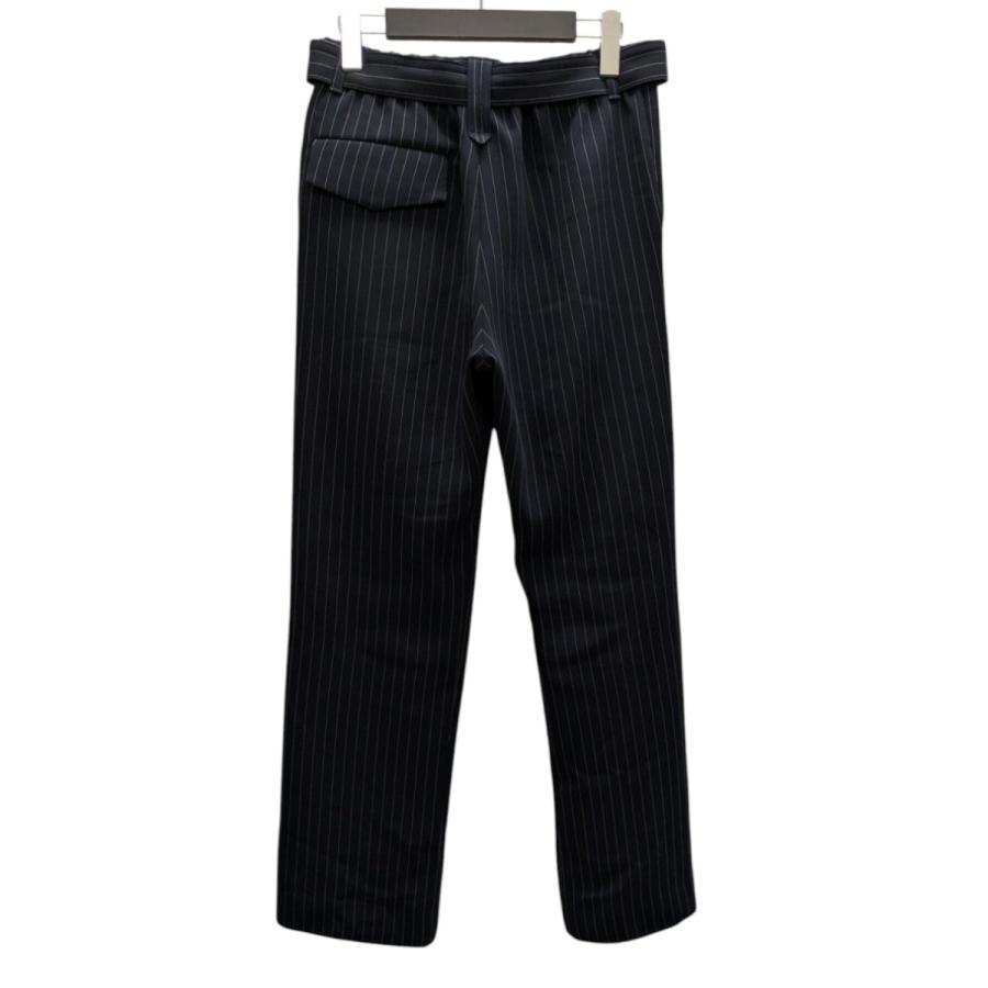 【美品】CULLNI ストライプ　ブラック スラックス サイズ1 CULLNI（クルニ） 【値下げ】CULLNI ストライプスラックスパンツ