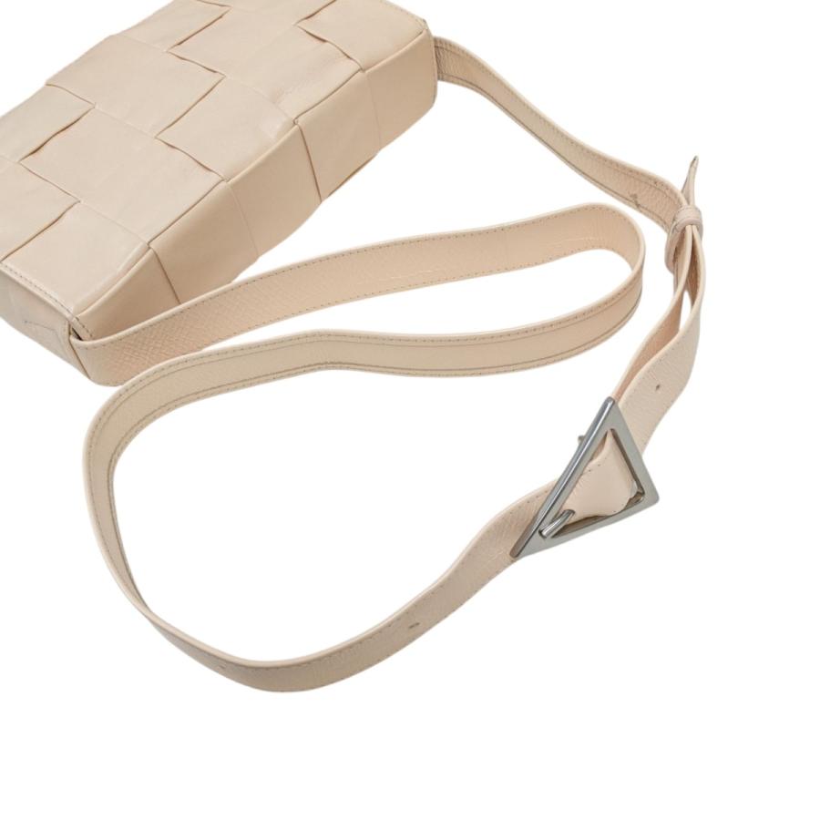 BOTTEGA VENETA（ボッテガ・ヴェネタ） BOTTEGA VENETA CASSETTE
