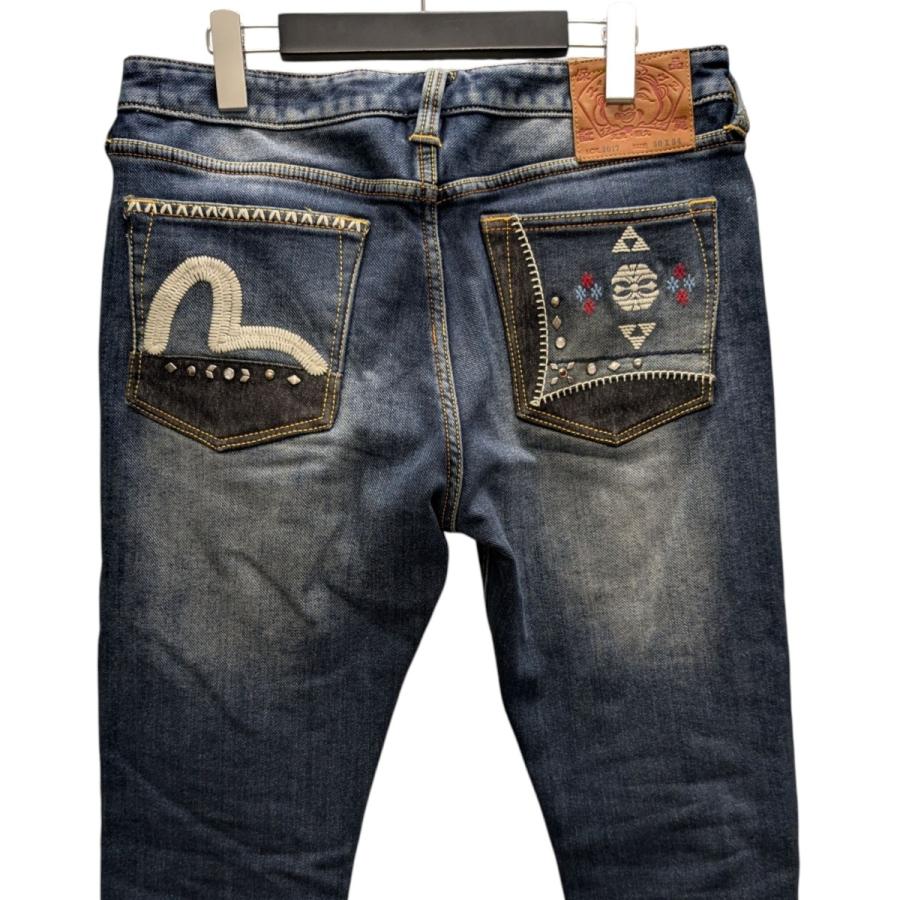 値下げ】EVISU スタッズ付きデニムパンツ インディゴ サイズ：30×34