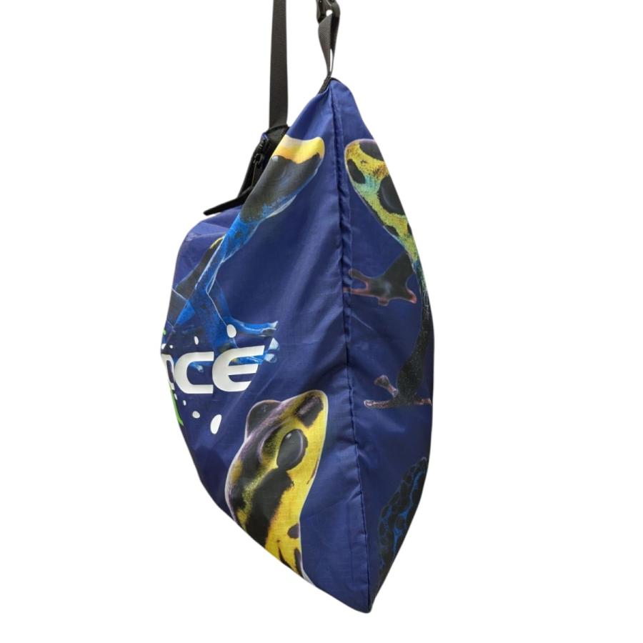 PALACE（パレス） 【値下げ】PALACE FROGGER PACKABLE BAG BLUE MULTI