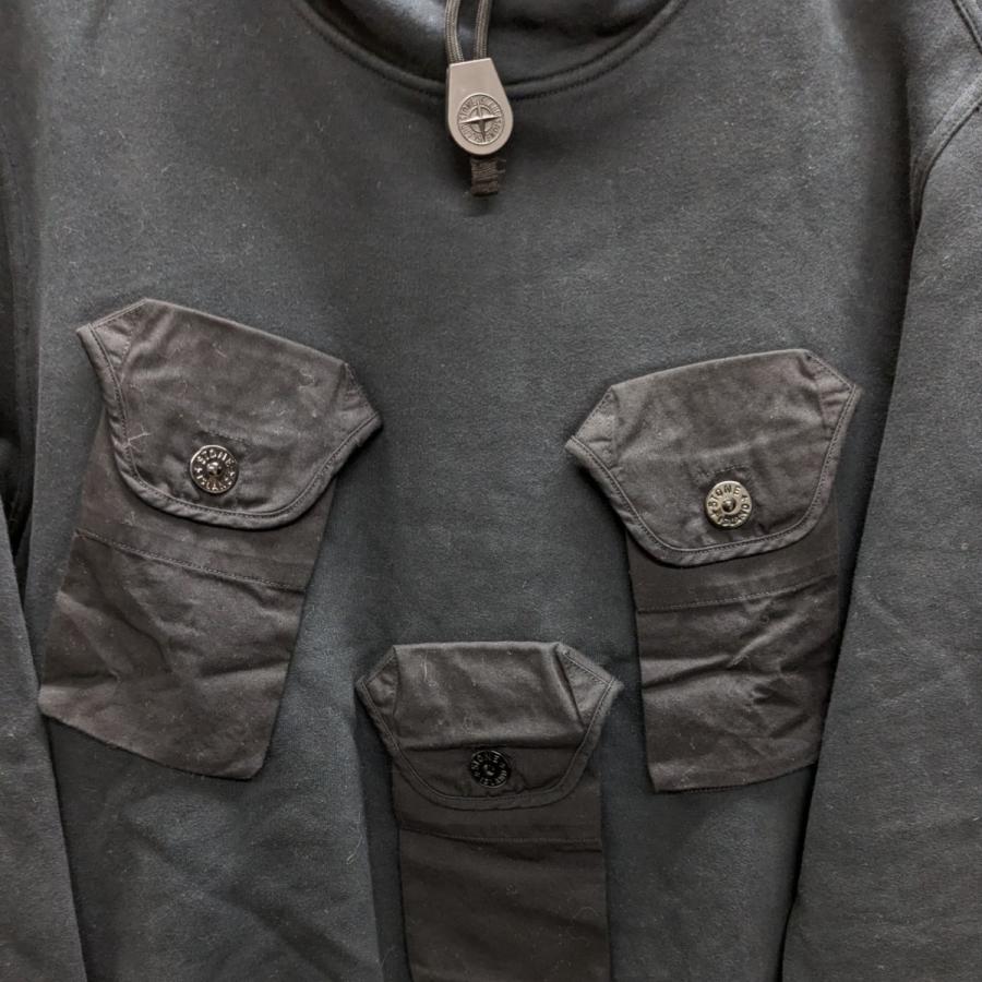 STONE ISLAND ストーンアイランド マルチポケット モックネック