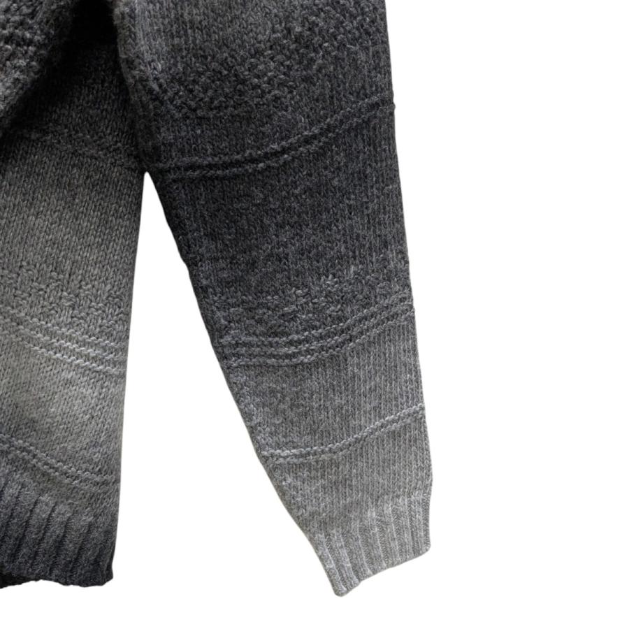 supreme グラデーションニット　Mサイズ Supreme（シュプリーム） 【Gradient stripe sweater】 グラデーション