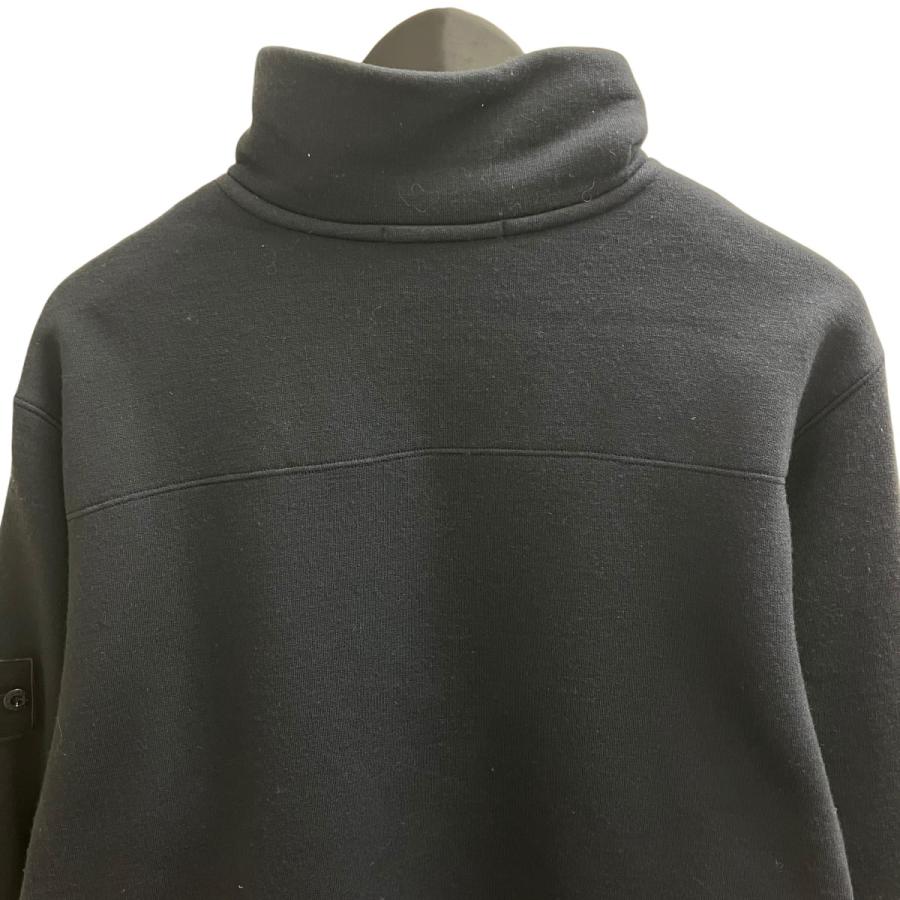 STONE ISLAND（ストーン アイランド） ハーフジップスウェット