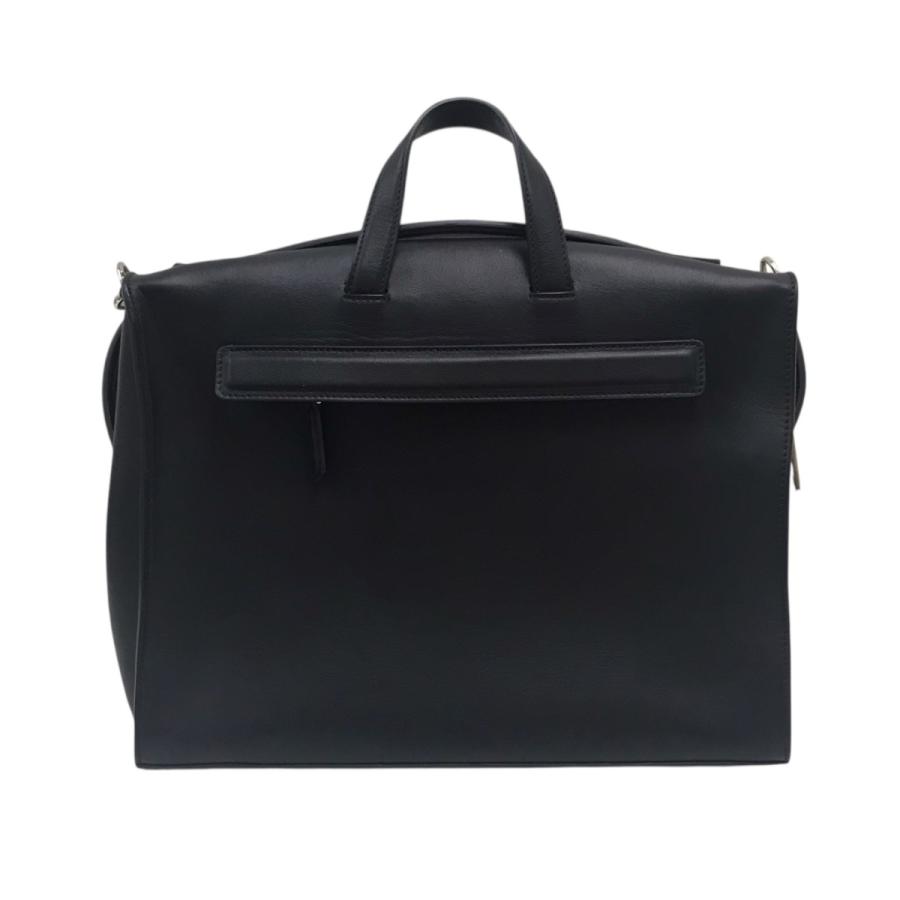 FENDI（フェンディ） メッセンジャーバッグ ブラック : カインドオル