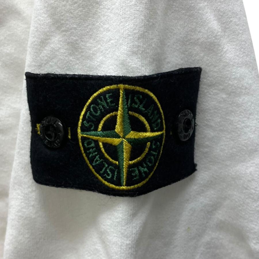 STONE ISLAND（ストーン アイランド） クルーネックスウェット