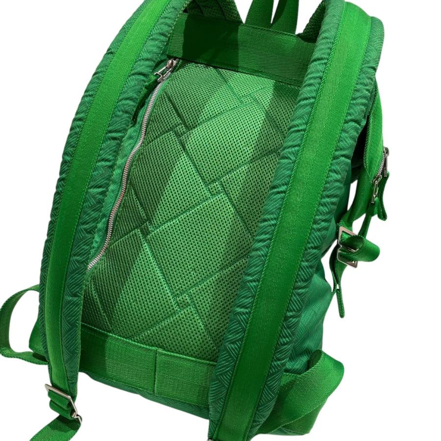 BOTTEGA VENETA 【値下げ】BOTTEGA イントレチャート柄 リュック BOTTEGA VENETA 【値下げ】BOTTEGA イントレチャート柄 リュック