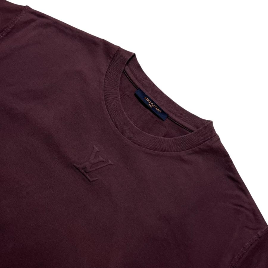 LOUIS VUITTON（ルイ・ヴィトン） エンボスLVロゴTシャツ 半袖Tシャツ