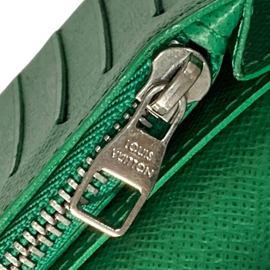 ✨美品✨ルイヴィトン　長財布　エピ　グリーン　折り財布　ポルトフォイユ LOUIS VUITTON（ルイ・ヴィトン） 【値下げ】LOUIS VUITTON ボルト