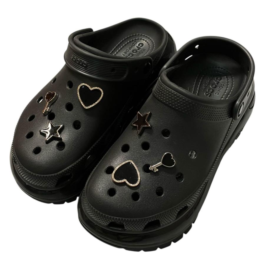 crocs 厚底サンダル ブラック W8 公式ネットショップ