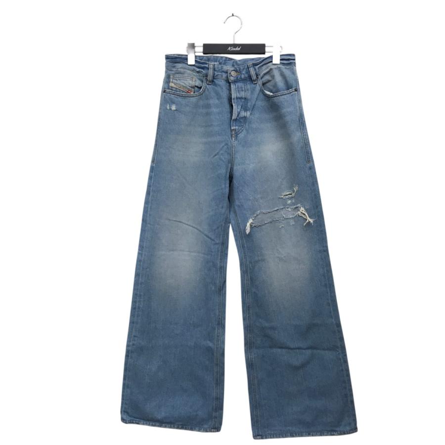 パンツ DIESEL Relaxed Jeans D-Rise 09e25 W26 D-RISE Man: Oversized Regular Black/Dark grey Jeans | Diesel