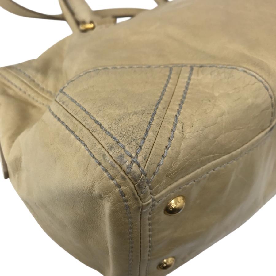 PRADA（プラダ） ショルダーバッグ ベージュ : カインドオルYahoo!店