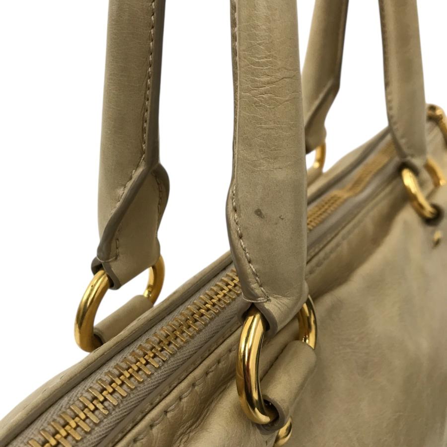 PRADA（プラダ） ショルダーバッグ ベージュ : カインドオルYahoo!店
