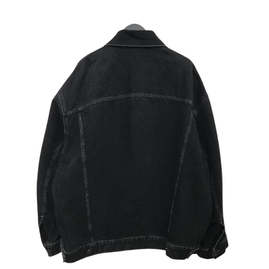Acne Studios（アクネ ストゥディオズ） オーバーサイズ デニム